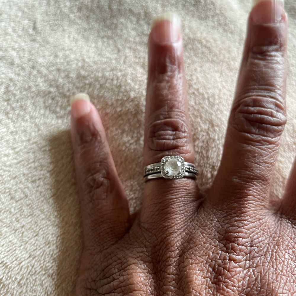 Avon 2pc Platinum4 Solitaire Jacket Ring. - image 3